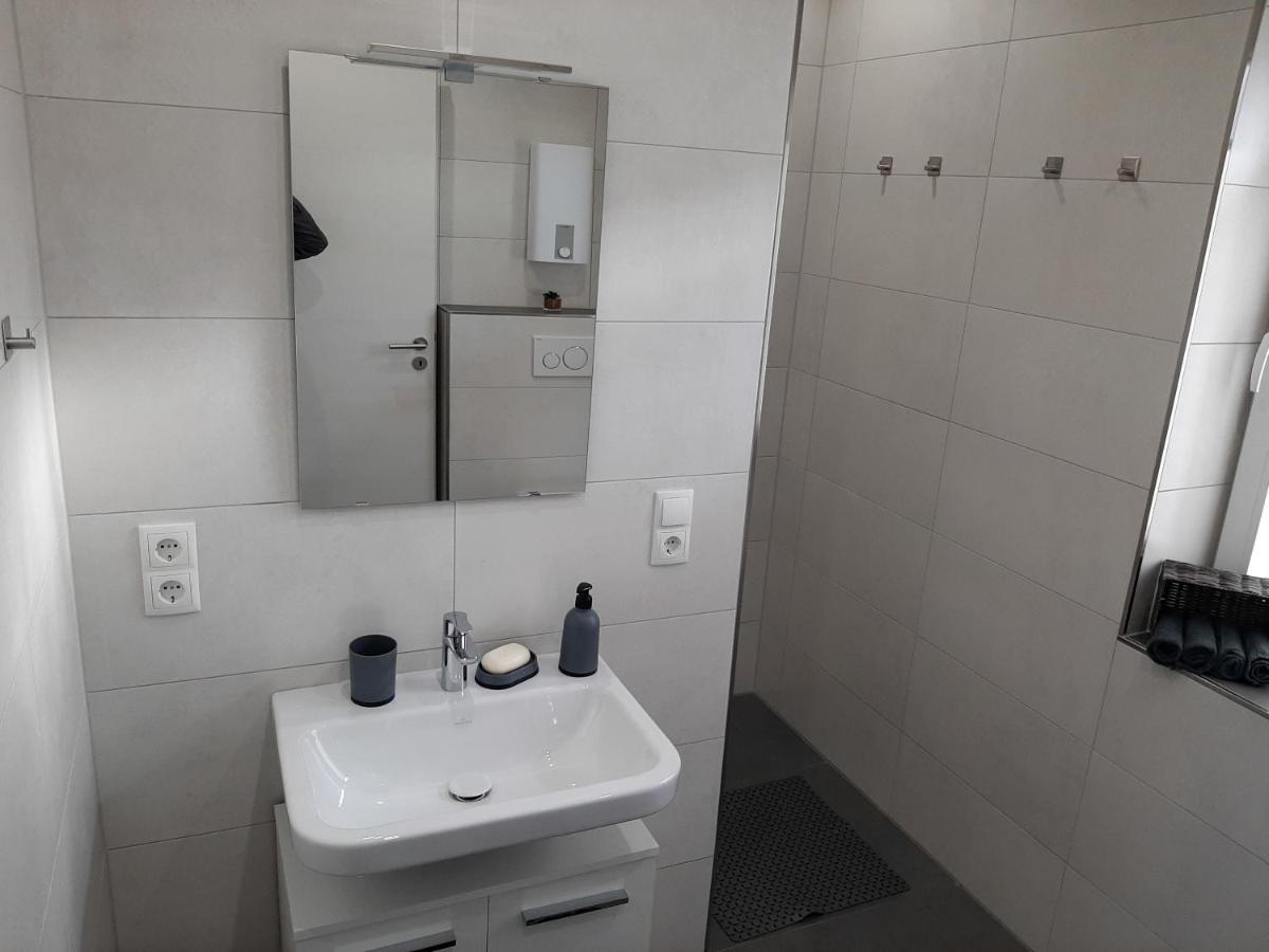 Apartamento Kelbergerly Hills Exterior foto